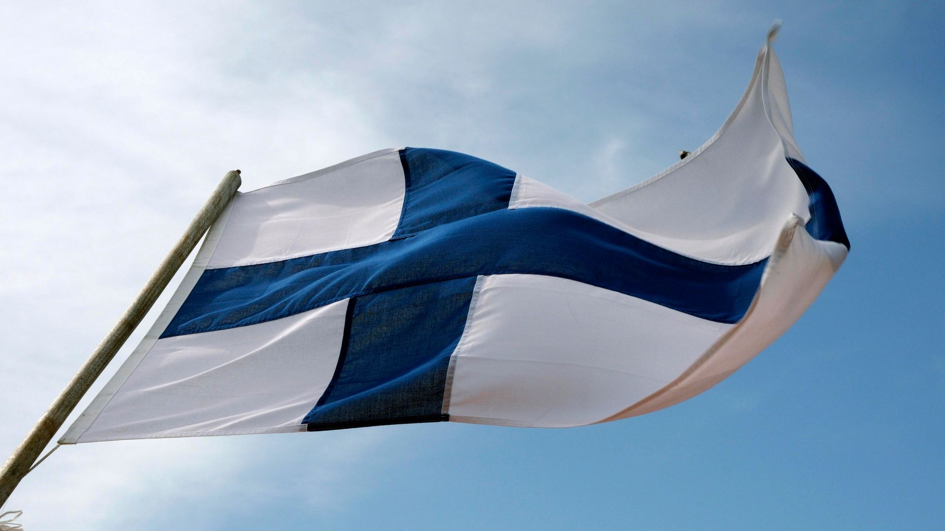 Финский журналист Хейсканен рассказал, как евробюрократы довели европейцев до обнищания