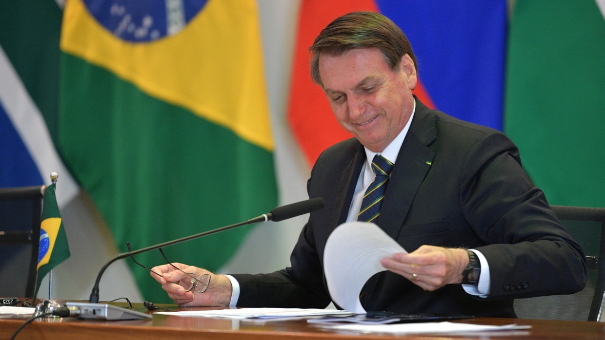 Медики продолжат наблюдение за президентом Бразилии после выписки из больницы