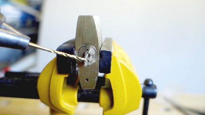 Как вытащить обломок ключа из замка ключ в замке,мастер на все руки,полезные советы