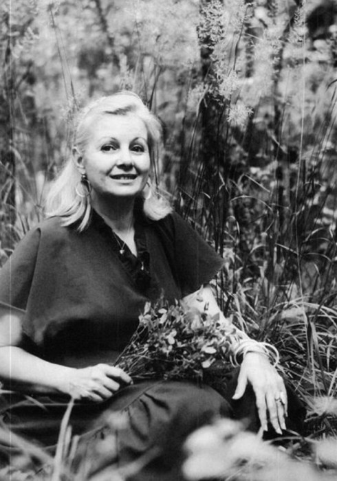 Заноза в сердце пани Зоси: Как актриса Валентина Шарыкина дважды пережила предательство близкого человека актриса,Валентина Шарыкина,видео,звезда,наши звезды,шоубиz,шоубиз