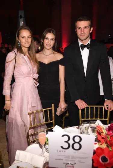 Бывшая жена Романа Абрамовича Даша Жукова — российская шпионка из файлов Эпштейна: новая теория заговора Жуковой, Жукова, Images, Эпштейн, Кэмпбелл, которая, Эпштейна, между, вышла, детей, посты, американской, пишут, элитой, Абрамовичем, файлах, много, России, Иванкой, Наоми