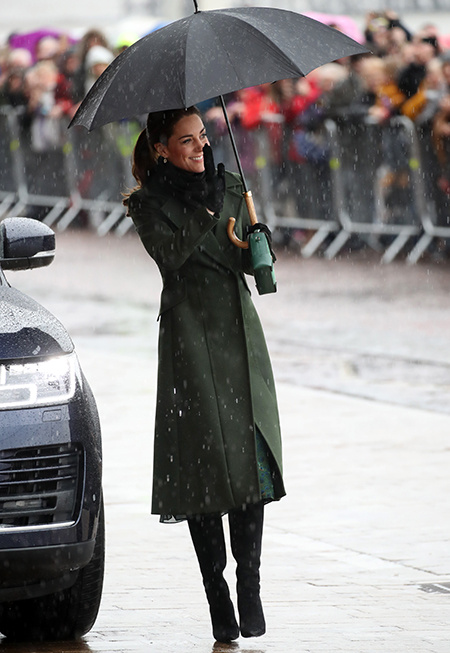 Кейт Миддлтон и принц Уильям прибыли в Блэкпул Монархи / Британские монархи