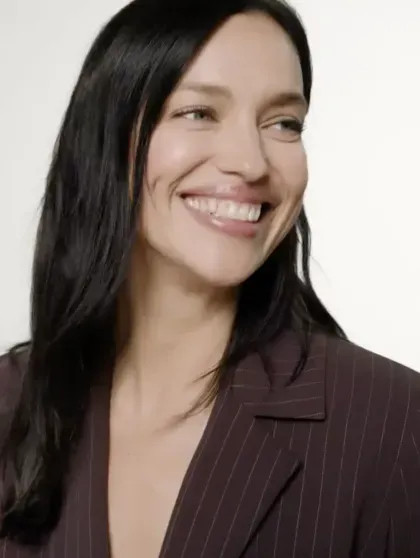 Ирина Шейк для Donna Karan