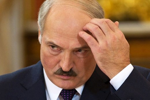Батька попал в тупик: Лукашенко от безысходности прибежит на ковёр к Путину