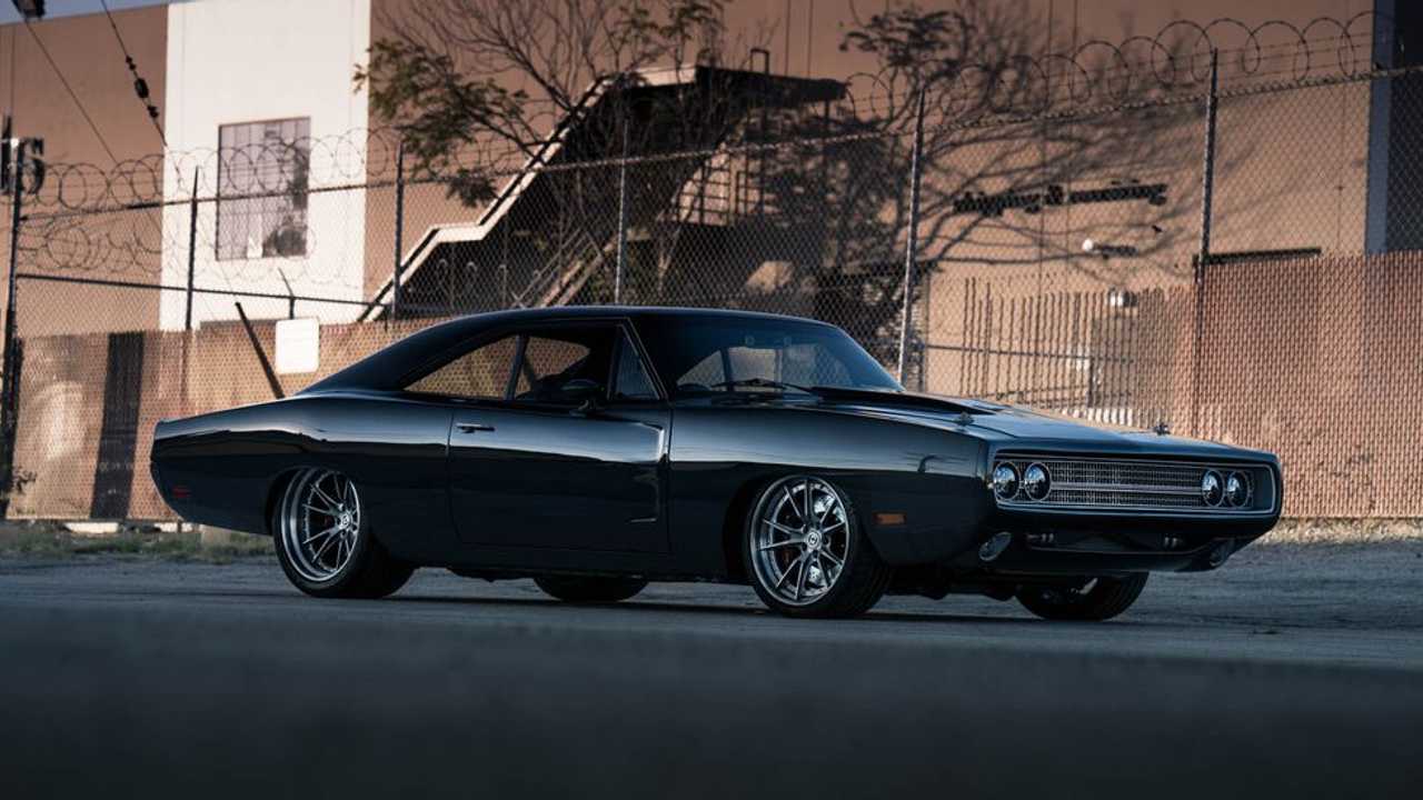 Вину Дизелю на день рождения подарили сумасшедший Dodge Charger Марки и модели