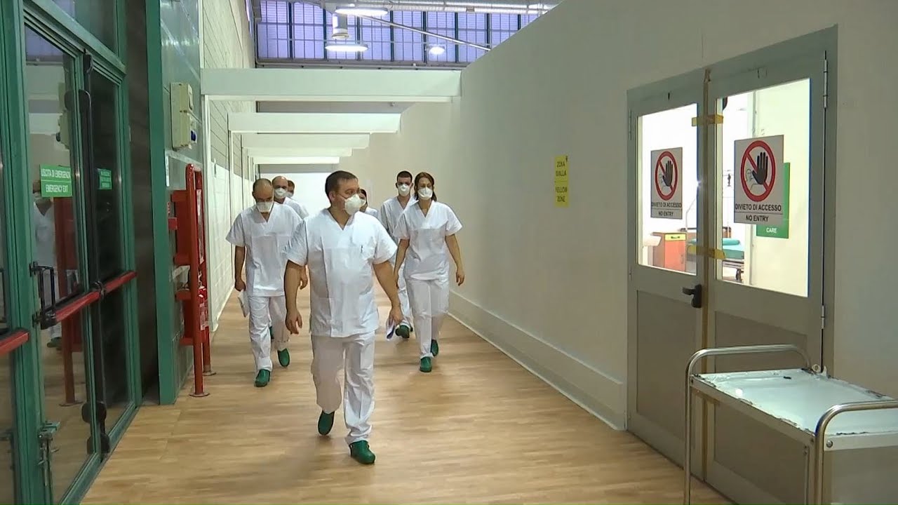 Итальянский главврач оценил помощь России в борьбе с COVID-19 Итальянский главврач оценил помощь России в борьбе с COVID-19