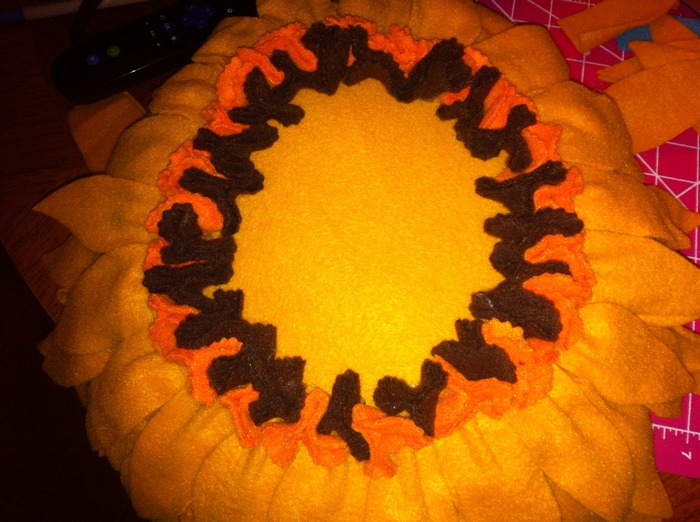 Подсолнухи из кукурузных листьев с кофейными зернами, Подсолнухи из кукурузных листьев с кофейными зернами, сделай сам,Хенд мейд,цветы из фетра