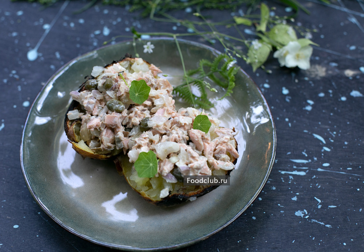 Печеная картошка с рыбной начинкой закуски,рыбные блюда