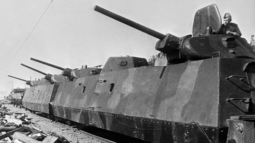 Как советские бронепоезда сражались в Великой Отечественной войне (ФОТО)