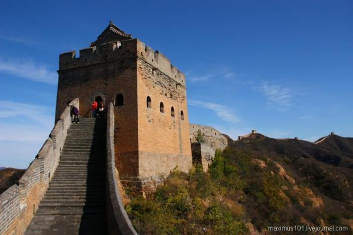 Великая Китайская стена - участок Цзиньшаньлин (25 фото)