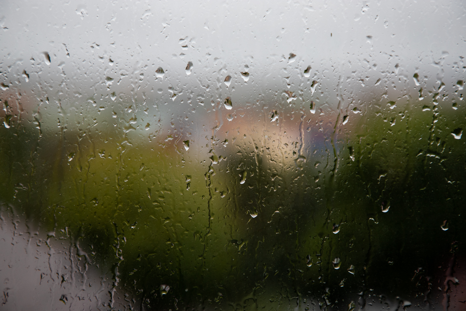 Немножко дождик. Тула дождь. Сильный дождь в сентябре 2012 в Алексине видео-.