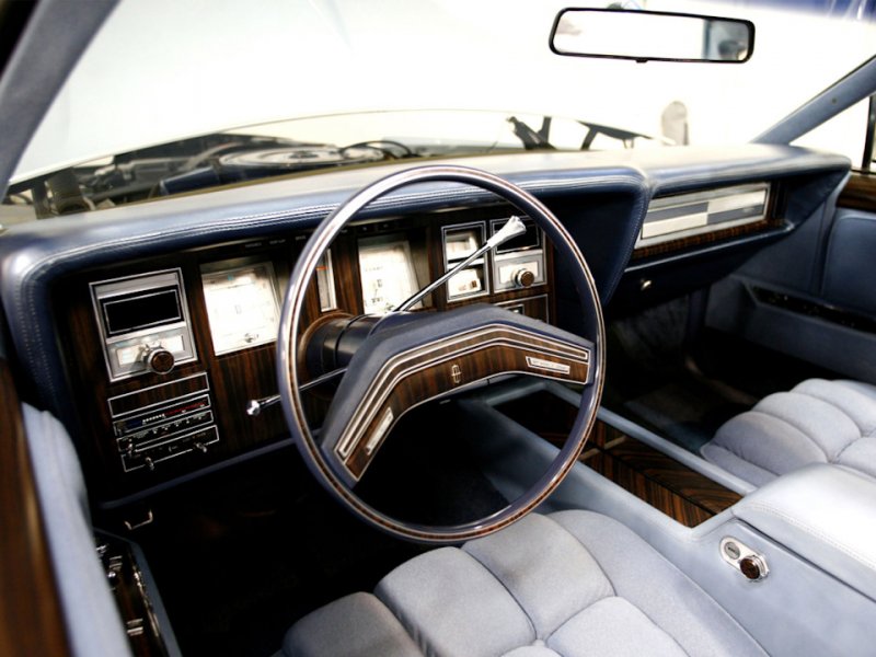 В салоне Lincoln Continental Mark V Continental, lincoln, американский автопром