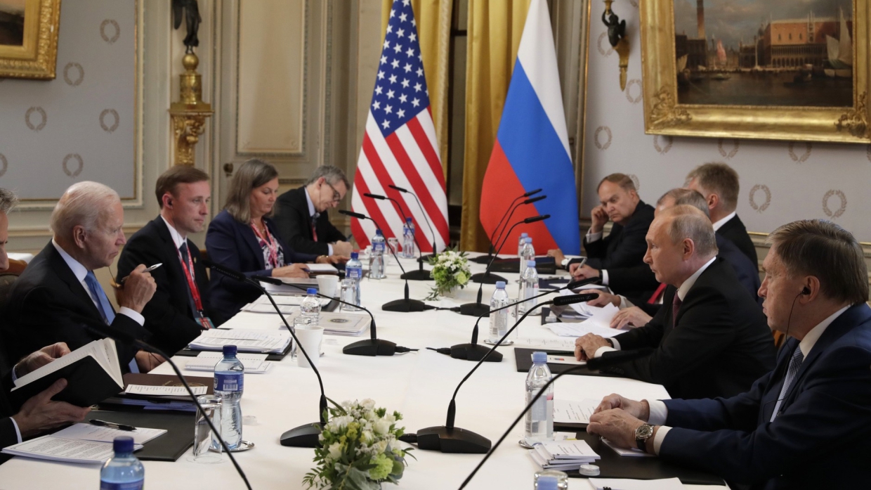 Надежда на разблокирование отношений: эксперты подвели итоги саммита Россия — США