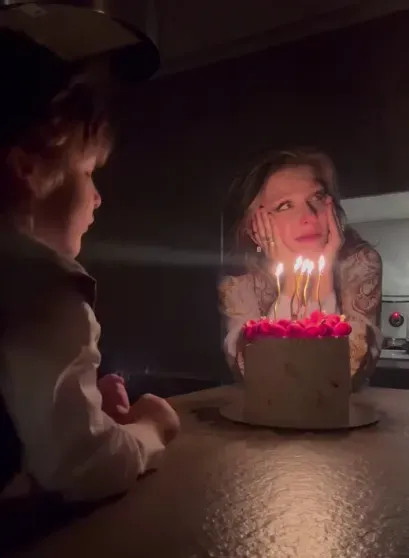 Слёзы счастья: как Елизавета Арзамасова отпраздновала свой день рождения с семьёй
