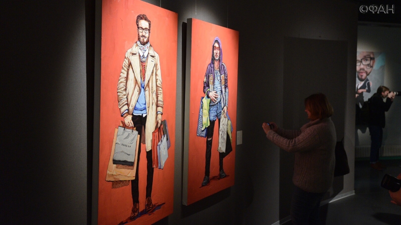 «Я — главный экспонат»: Сергей Шнуров открыл свою выставку-насмешку в Петербурге