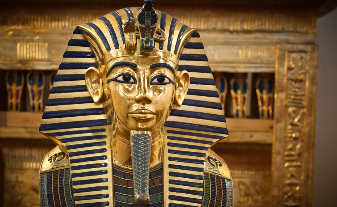 Нож Тутанхамона появился из космоса и сделан из не земного металла внеземная цивилизация,Египет,загадки,космический нож,мистика,нож,Пространство,тайны,теории заговоров,теории и доказательства,тутанхамон,фараон