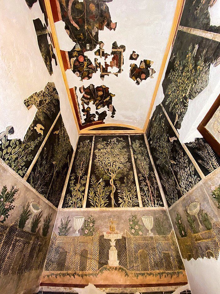 Как выглядели внутри дома жителей Помпей — города, погибшего под пеплом
