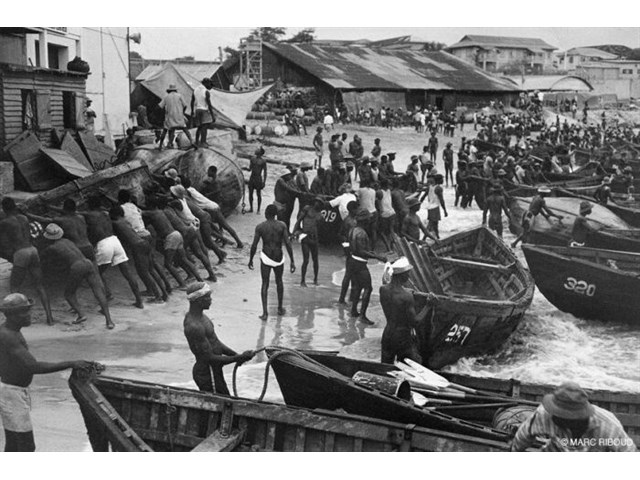 Почему в 1966 году советские моряки оказались в африканской тюрьме и как СССР отучил пиратов захватывать суда история