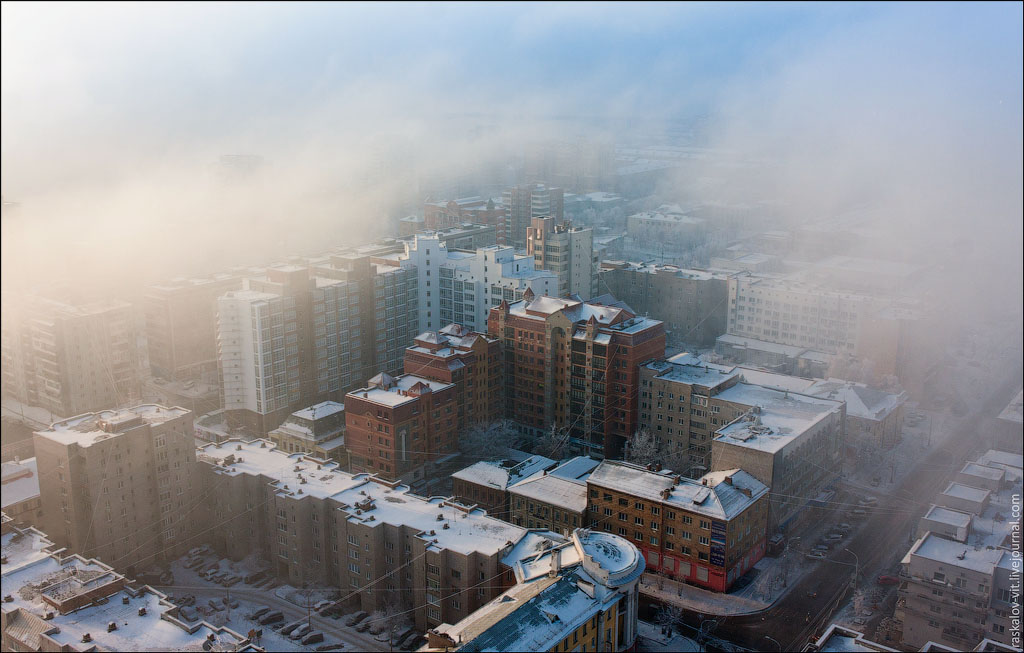 Высотный Красноярск Красноярска, больше, Красноярск, около, берег, почти, более, видно, комплекс, в районе, feelekЖилой, «Перья», и парящий, туман, Енисеем Енисей, Виной, перестал, замерзать, Красноярская, ГЭС При