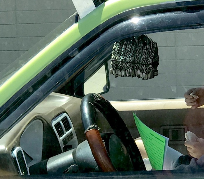 Забавные ситуации на дороге, в которых точно не хотелось бы оказаться автокурьезы