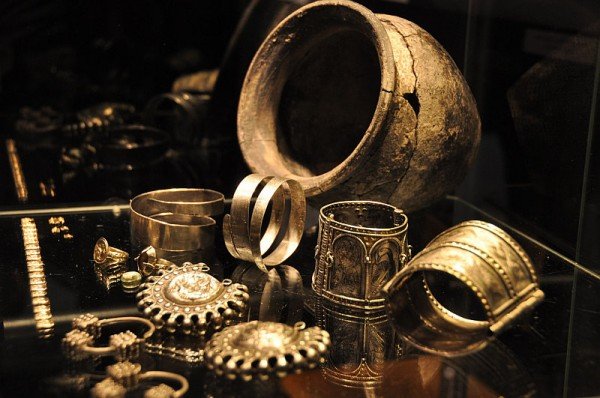 ОБ ИСТОРИИ РАННИХ СЛАВЯН 