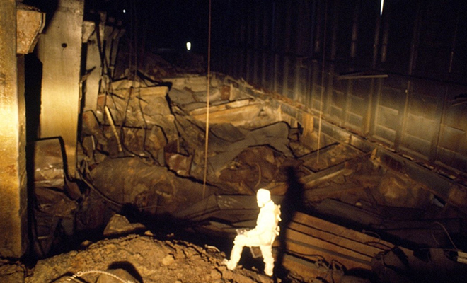 Мужчина побывал в запечатанном реакторе Чернобыля более 10 раз. Видео