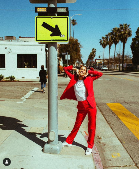 Девушка два месяца носила один костюм интересное,одежда,шоппинг