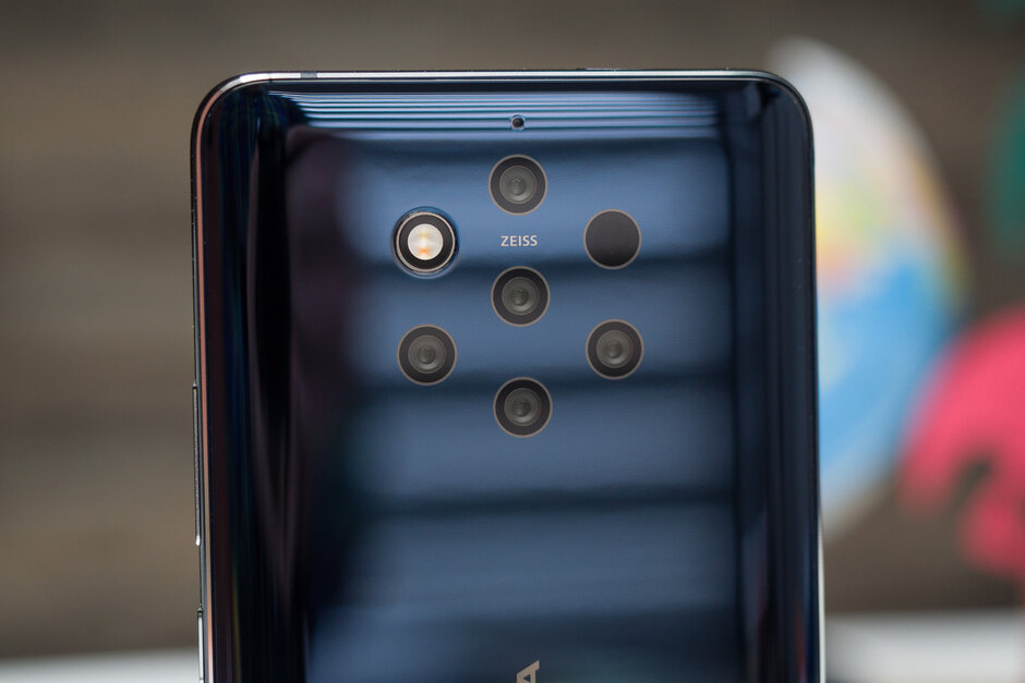 В сети появились первые подробности о Nokia 9.3 PureView