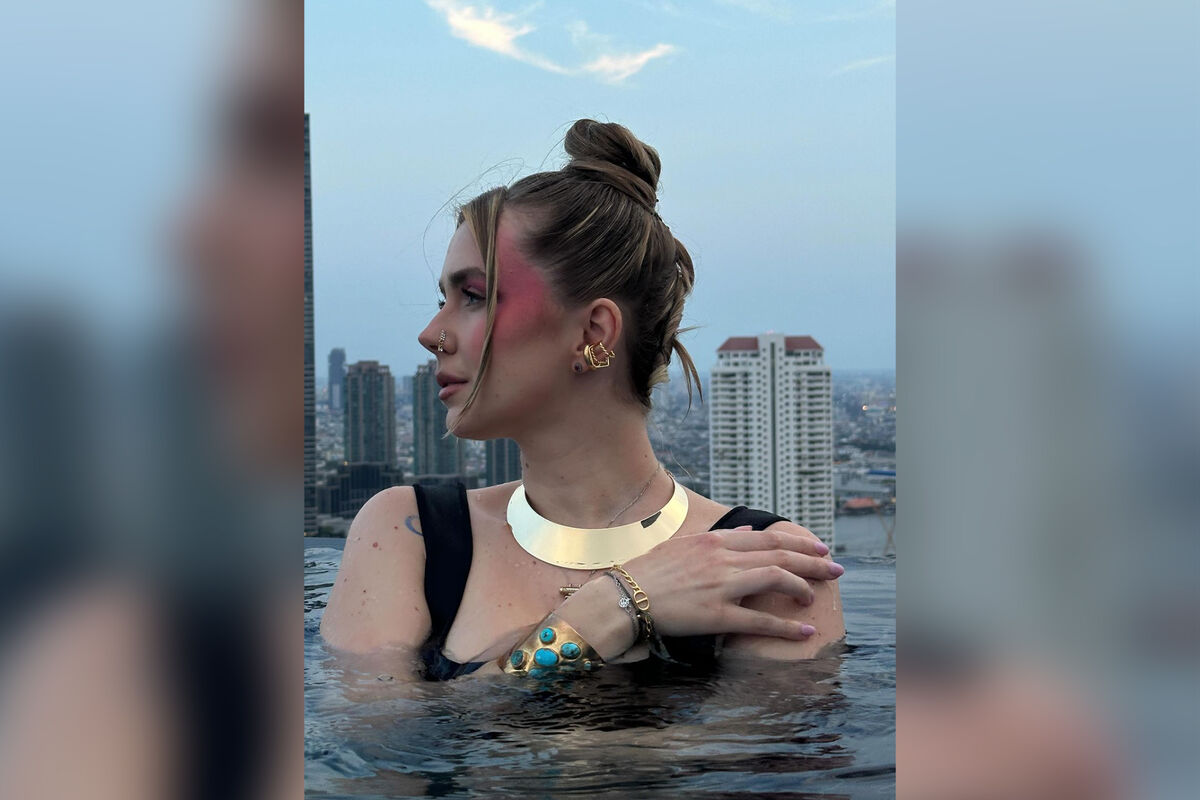 Певица Саша Дробыш призналась, что ее выгнали из бассейна за съемку в купальнике