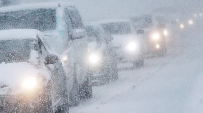 На Кубань обрушатся снегопады: на трассах уже дежурит техника