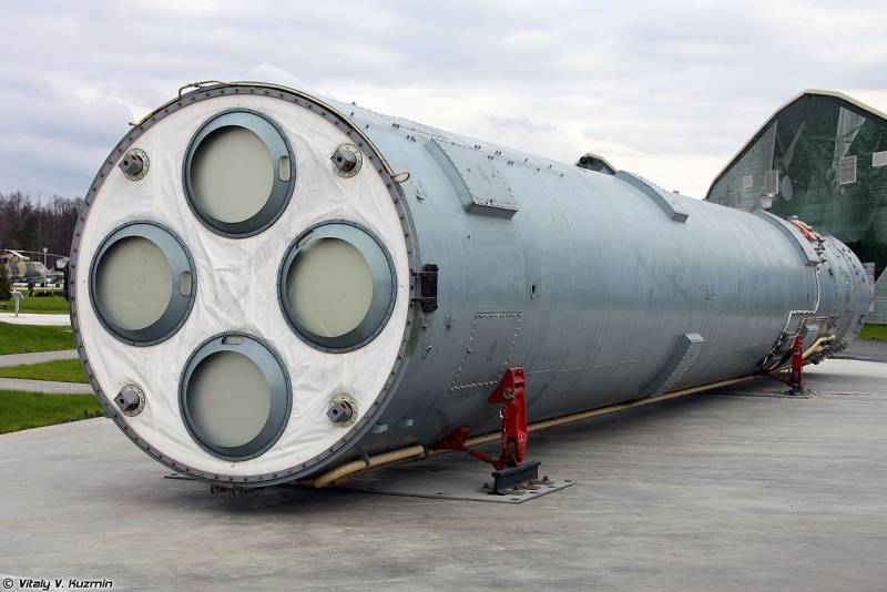 Сорокалетние ракеты УР-100Н УТТХ продолжат службу Сорокалетние ракеты УР-100Н УТТХ продолжат службу оружие