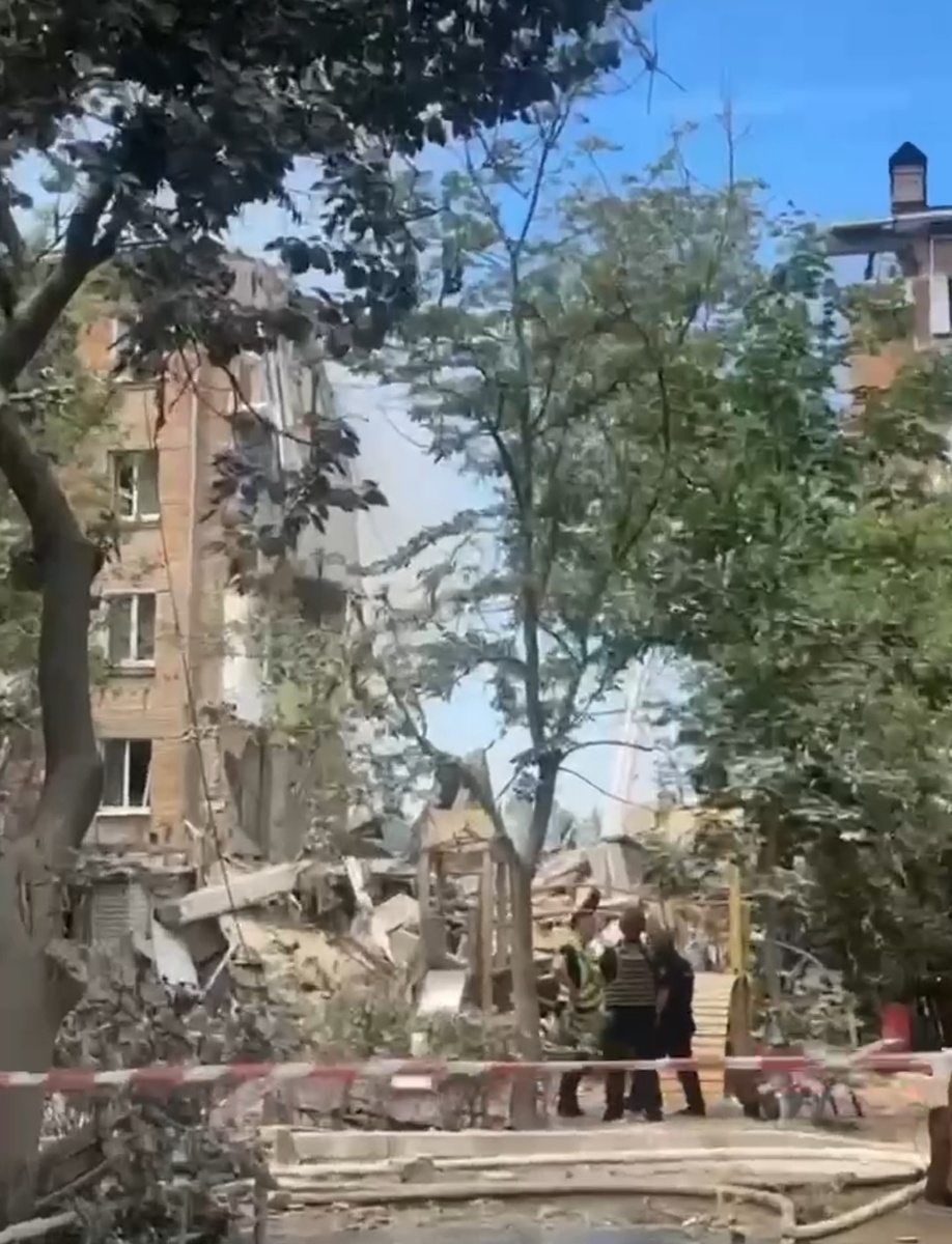   Да, и такое вот тоже бывает, не секрет, что силы ПВО НАТО в Восточной Европе контролируют воздушное пространство и России тоже, каждый раз когда на военных аэродромах России взлетают самолёты, в...-8