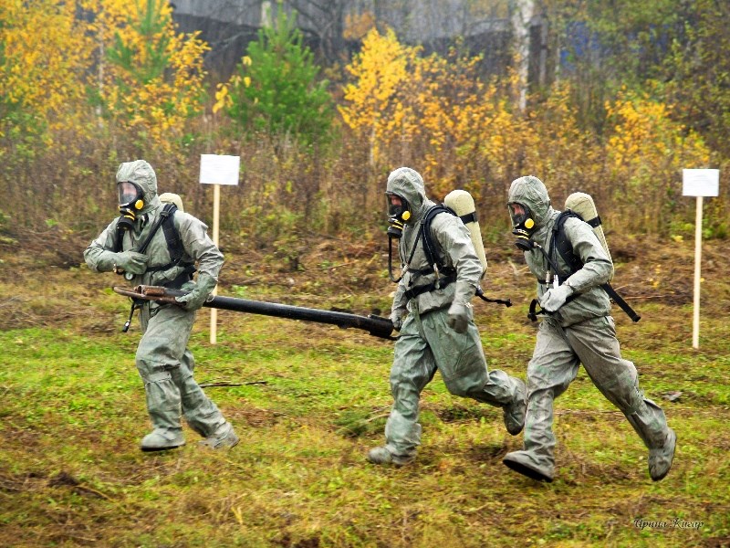 17 го в 12. Соревнования по гражданской обороне. Камуфляж и гражданской обороны. Полигон НАСФ. Тренировка с нештатными формированиями гражданской обороны.