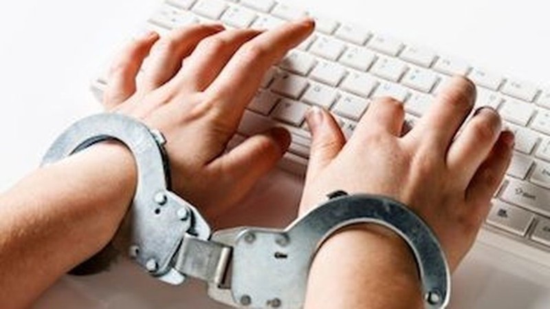 Самые громкие баны в соцсетях, которые нам только известны