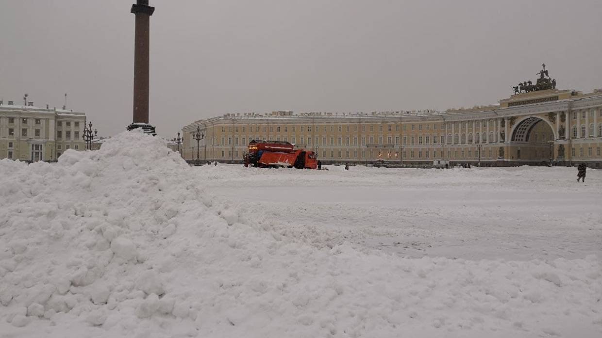 Экономист Лобода о снежном коллапсе в Петербурге: Важный маркер отношения власти к городу