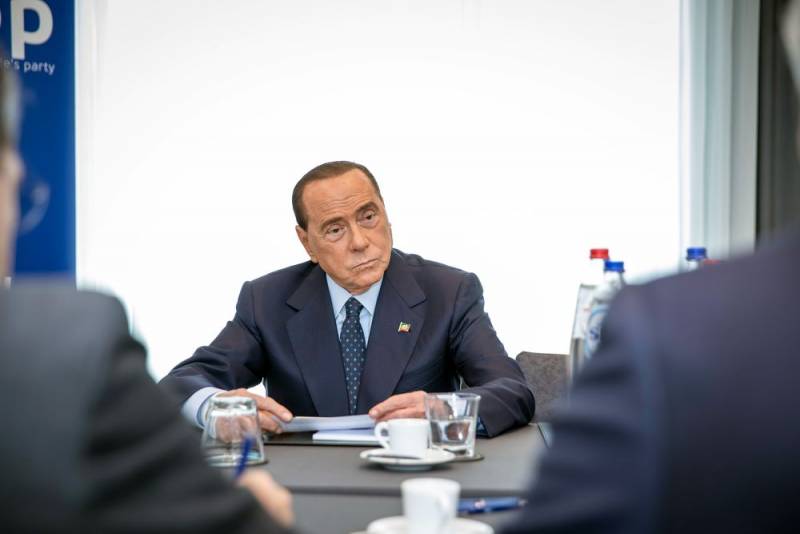 Берлускони ответил на вопрос об отношении нового правительства Италии к России