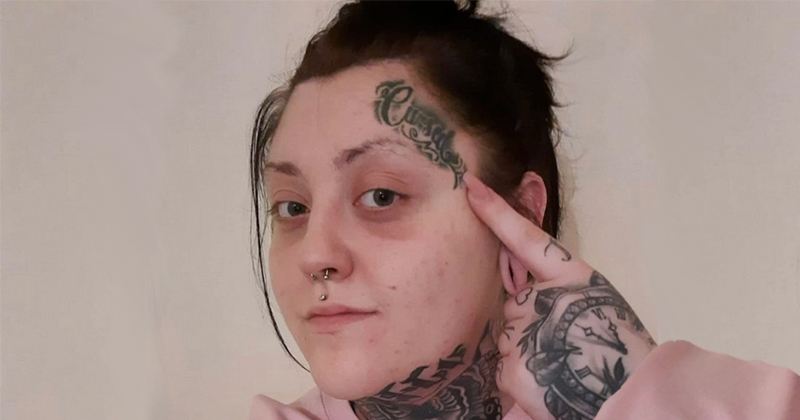 Еще раз о бесплатном сыре: «акционная» татуировка на лице сломала девушке жизнь