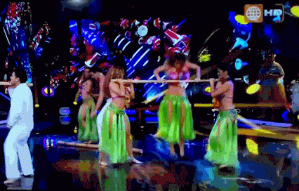 Фейлы и неудачи девушек в гифках Фейлы и неудачи девушек в гифках картинки