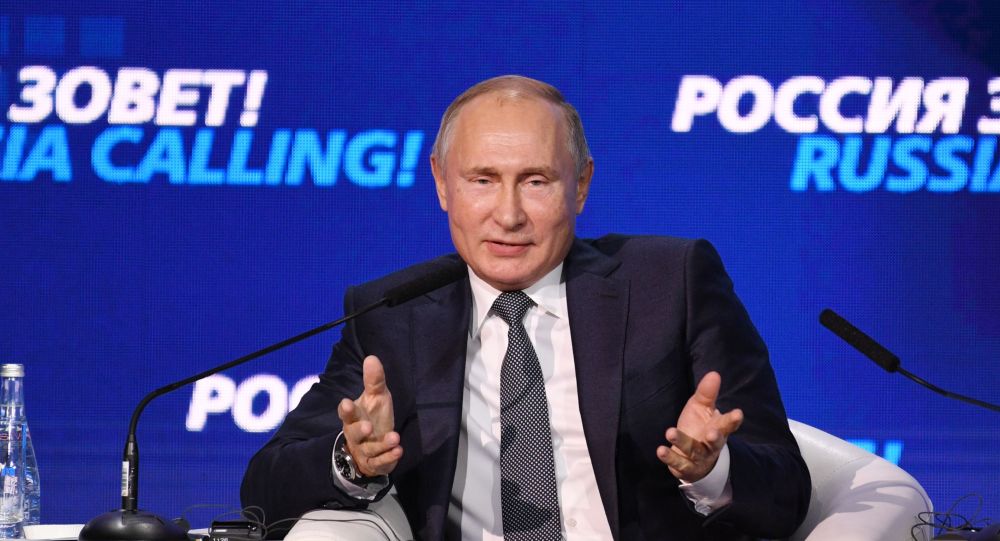 Почему Путину легко казаться добрым