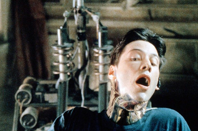 Сандра Баллок могла сыграть главного героя в "Матрице" вместо Киану Ривза Сандра Баллок могла сыграть главного героя в "Матрице" вместо Киану Ривза Кино