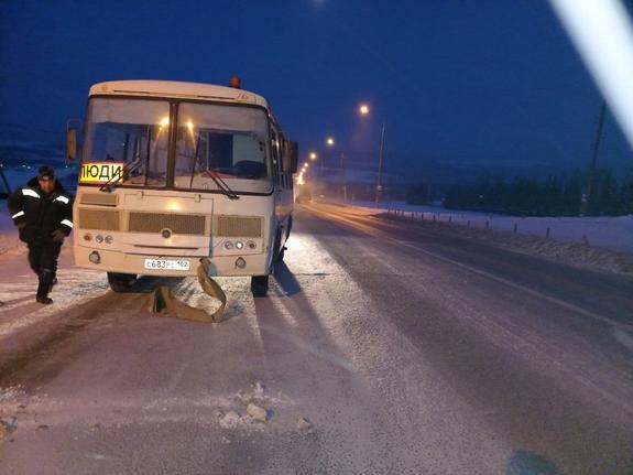 В Челябинской области у пассажирского автобуса на трассе отказали тормоза