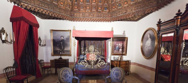 Бельмонте: замок специально для кино история