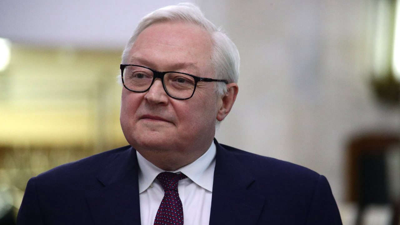 Рябков: США пытаются спровоцировать дефолт в России при помощи санкций