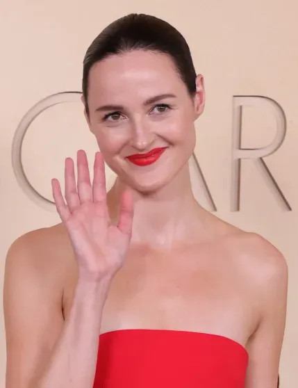 Хайди Клум, Роуз Бирн, Барби Феррейра, Фелисити Джонс на красной дорожке премии 