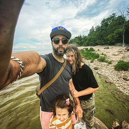 Иван Ургант показал подросших дочерей Иван Ургант показал подросших дочерей Дети,Дети знаменитостей