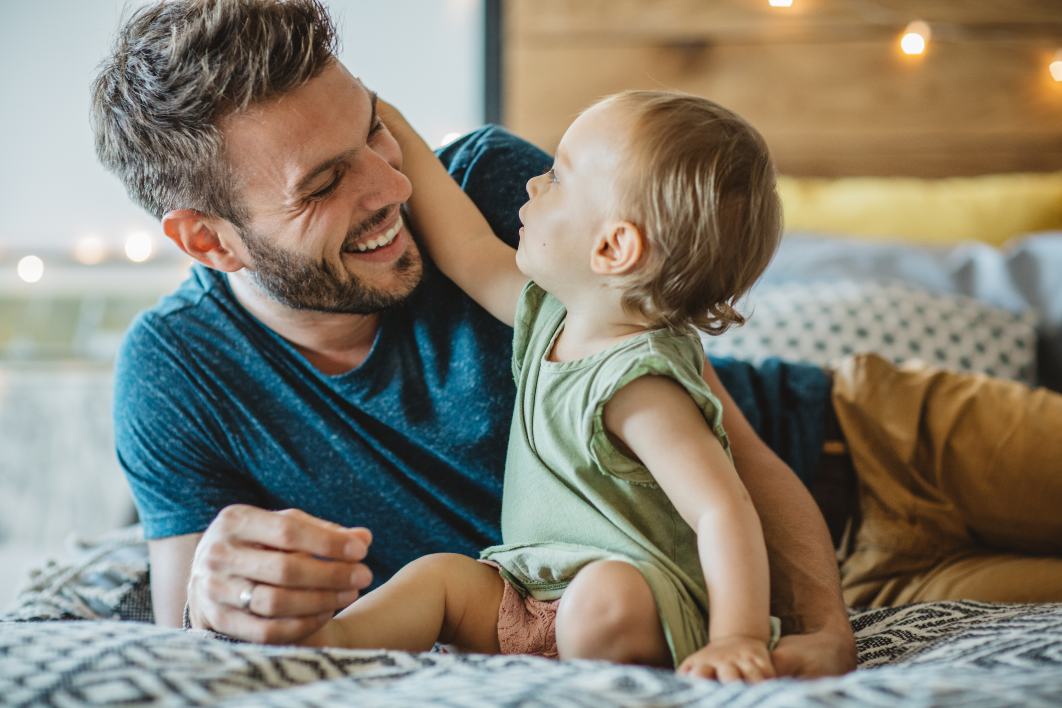 15 простых развивающих игр, в которые можно и нужно играть с годовалым ребенком ребенку, можно, малышу, будет, может, играть, нужно, ребенка, малыша, ребенком, собирать, пусть, делать, конечно, Однако, чтобы, ребенок, предложите, кусочки, малыш