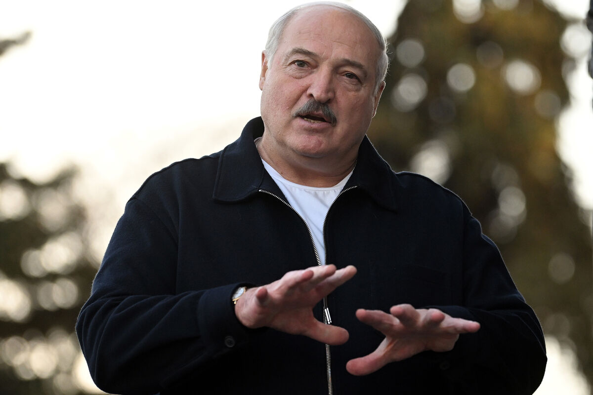 Президент Лукашенко заявил, что мир как никогда близок к порогу ядерной войны