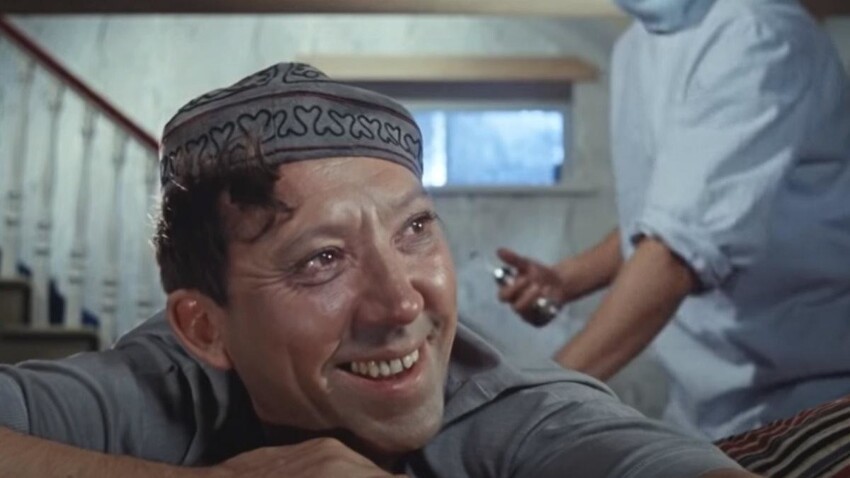 Как правильно поставить укол в домашних условиях другим людям и себе Как правильно поставить укол в домашних условиях другим людям и себе