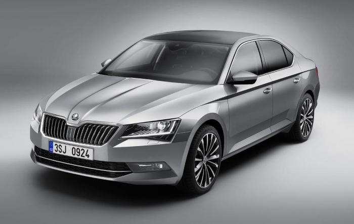 Skoda Superb и в самом деле построена на одной платформе с Volkswagen Passat.