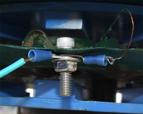 Вертикальный ветрогенератор своими руками Вертикальный ветрогенератор своими руками самоделкин